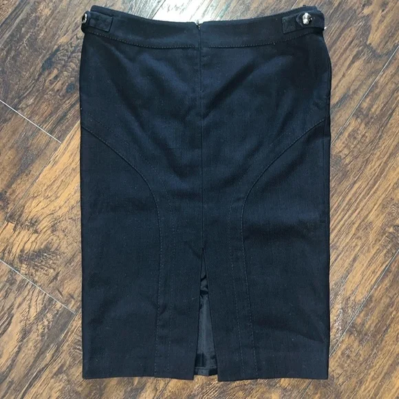 Versace Versus Skirt - Picture 9 of 10